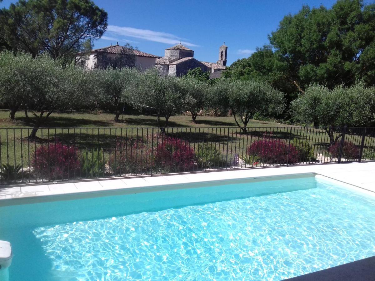 La Clastre Location D'Un Studio Avec Piscine Et Clim Pres D'Uzes Bourdic Екстериор снимка